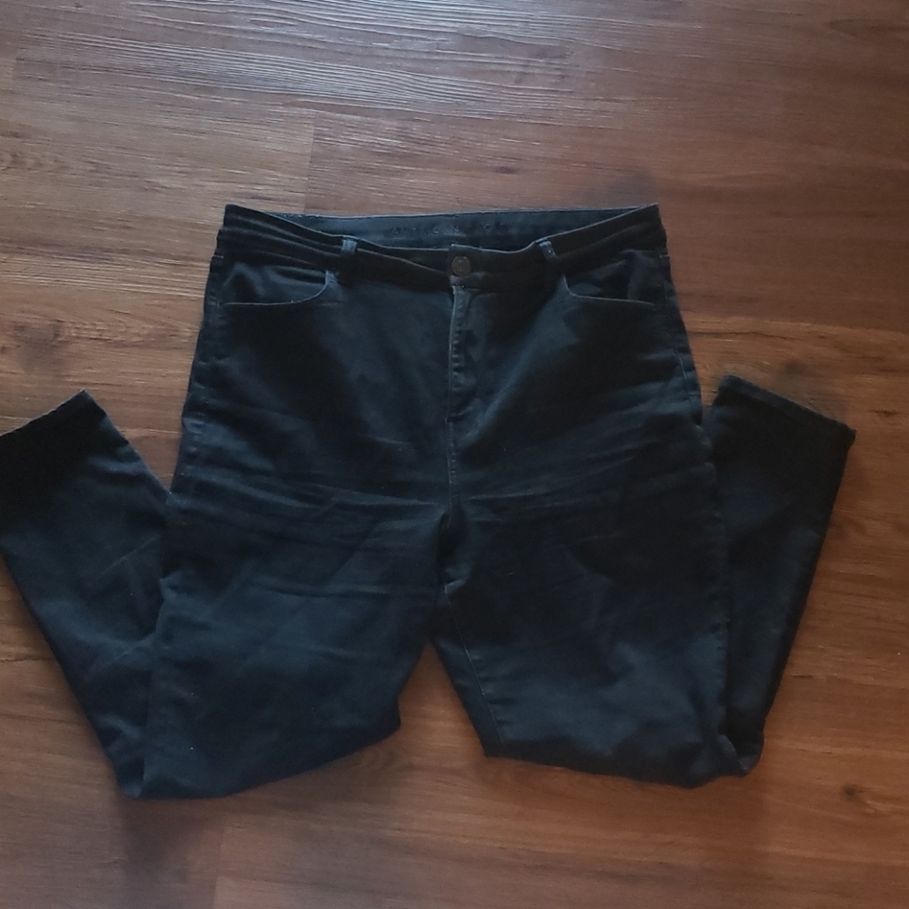 AE Hi-Rise Curvy Black Jeggings